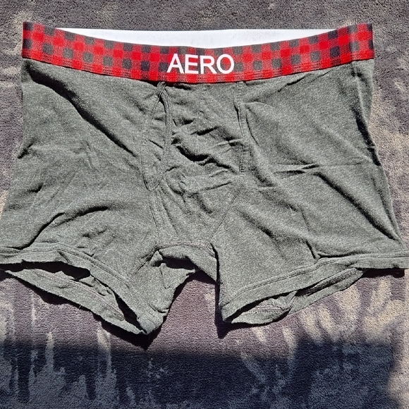 Aeropostale Gray Boxer Briefs with Red Waistband - Picture 1 of 3